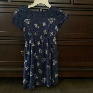 Navy floral dress. Girls size 7.